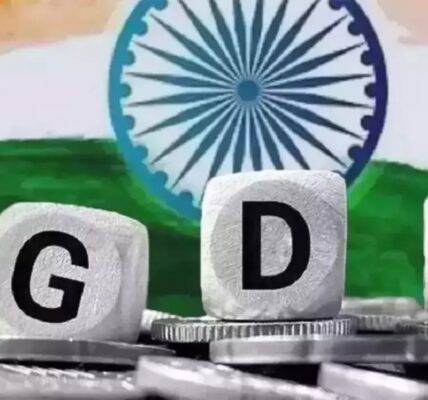 Centre estimates GDP growth at 6.4% in FY25